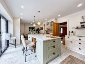 Photo 36- click for photo gallery